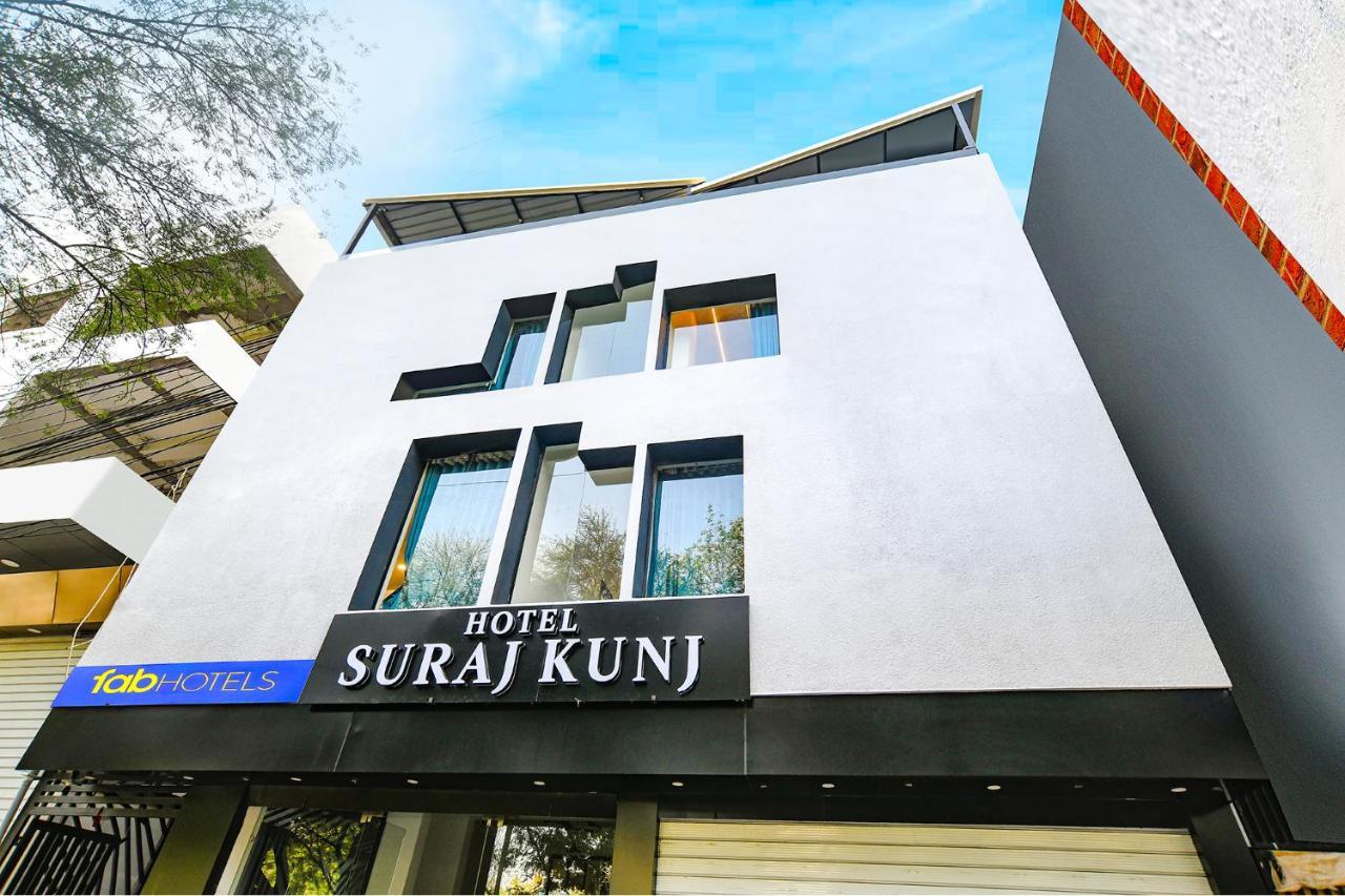 Fabhotel Suraj Kunj Ιντόρ Εξωτερικό φωτογραφία