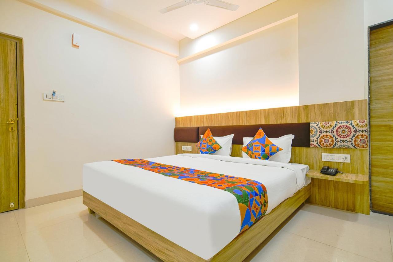 Fabhotel Suraj Kunj Ιντόρ Εξωτερικό φωτογραφία